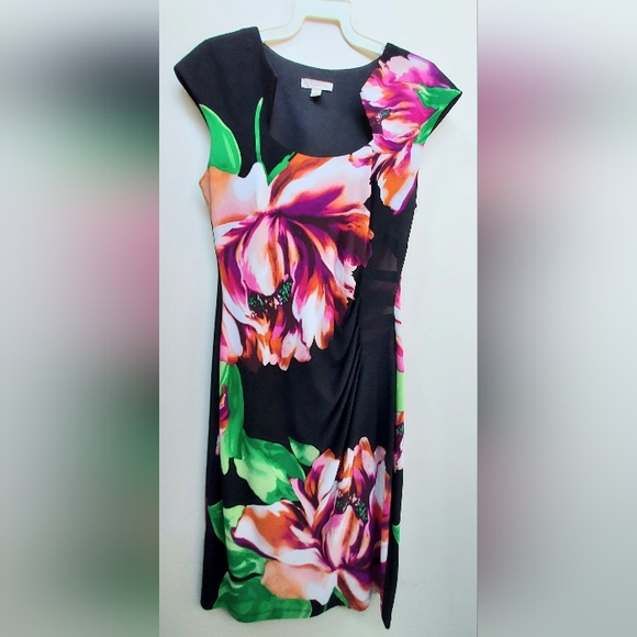 Gorgeous Ladies 8 db Established 1962 Square Neck Sleeveless Fitted Floral Dress - Picture 2 of 11